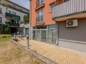Pronájem kanceláře, Jesenice, Nákupní, 77 m2