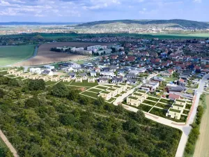 Prodej pozemku pro bydlení, Hrušovany u Brna, Pod Střediskem, 1062 m2