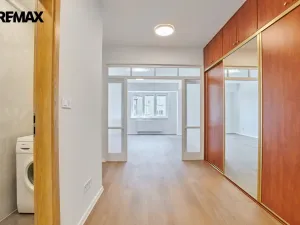 Pronájem bytu 2+1, Praha - Vršovice, Amurská, 73 m2