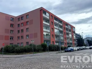 Pronájem bytu 3+kk, Praha - Strašnice, Na hroudě, 78 m2
