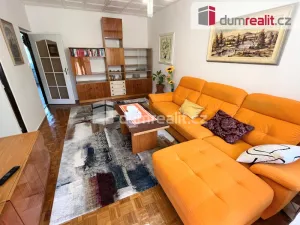 Pronájem bytu 3+1, Uherské Hradiště, náměstí Republiky, 70 m2