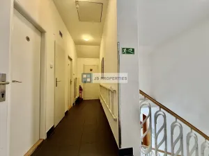 Pronájem kanceláře, Praha, Nuselská, 47 m2