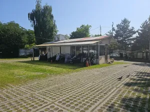 Prodej komerční nemovitosti, Praha - Modřany, Nikoly Vapcarova, 98 m2