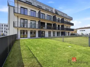 Prodej bytu 1+kk, Kladno - Dubí, Ke křížku, 34 m2