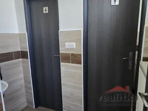 Pronájem kanceláře, Hradec nad Moravicí, Žižkova, 200 m2
