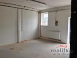 Pronájem výrobních prostor, Hradec nad Moravicí, Žižkova, 200 m2
