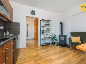 Prodej rodinného domu, Staré Jesenčany, 150 m2