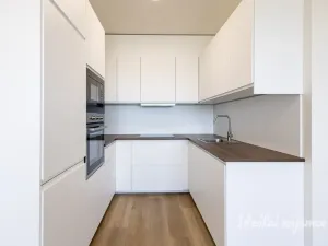 Pronájem bytu 2+kk, Praha - Hloubětín, Waltariho, 52 m2