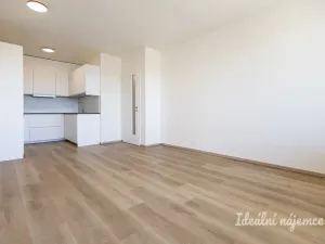 Pronájem bytu 2+kk, Praha - Hloubětín, Waltariho, 52 m2
