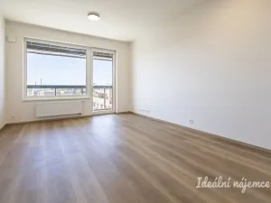 Pronájem bytu 2+kk, Praha - Hloubětín, Waltariho, 52 m2
