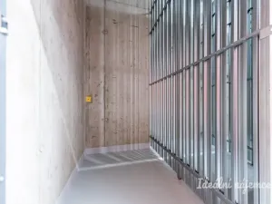 Pronájem bytu 2+kk, Praha - Hloubětín, Waltariho, 52 m2