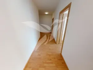 Pronájem bytu 3+kk, Plzeň, Na Roudné, 89 m2