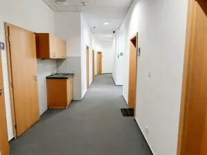 Pronájem kanceláře, Cheb, Májová, 21 m2