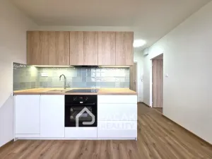 Pronájem bytu 1+1, Olomouc, Hraniční, 35 m2