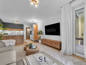 Prodej bytu 2+kk, Liberec, Švermova, 66 m2