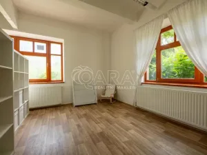 Pronájem komerční nemovitosti, Praha - Kyje, Herdovská, 75 m2