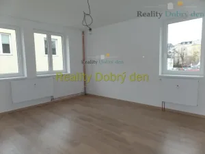 Pronájem bytu 2+1, Opava, Nákladní, 61 m2