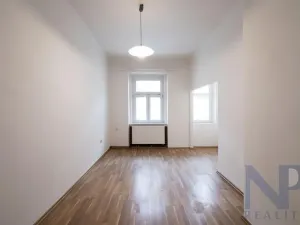 Pronájem bytu 2+kk, Praha - Vinohrady, Boleslavská, 54 m2