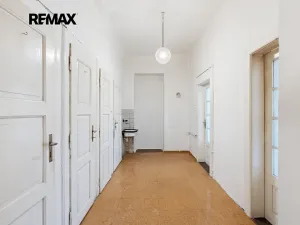 Prodej bytu 3+kk, Praha - Nusle, Čiklova, 76 m2