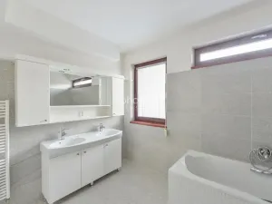 Pronájem vily, Praha - Jinonice, 259 m2