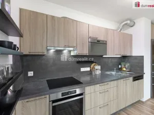 Prodej bytu 3+kk, Praha - Háje, Loosova, 72 m2
