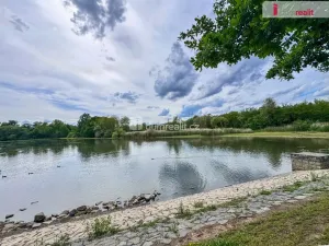 Prodej bytu 3+kk, Praha - Háje, Loosova, 72 m2