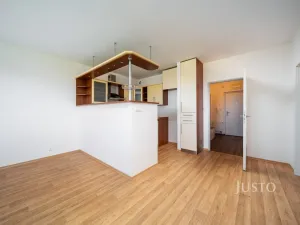 Prodej bytu 3+kk, Třeboň - Třeboň II, U Francouzů, 78 m2