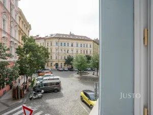 Pronájem bytu 2+kk, Praha, Americká, 46 m2