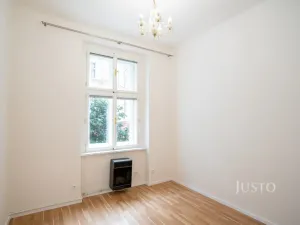 Pronájem bytu 2+kk, Praha, Americká, 46 m2