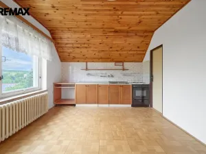 Prodej vícegeneračního domu, Červený Kostelec - Lhota za Červeným Kostelcem, 240 m2