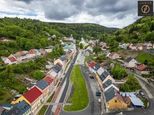 Prodej bytu 2+kk, Jáchymov, náměstí Republiky, 34 m2