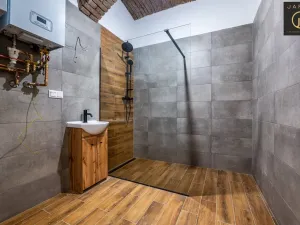 Prodej bytu 2+kk, Jáchymov, náměstí Republiky, 67 m2