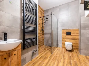 Prodej bytu 2+kk, Jáchymov, náměstí Republiky, 51 m2