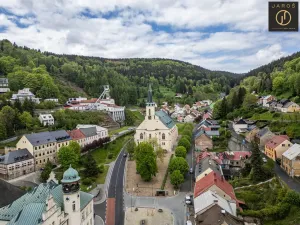 Prodej bytu 2+kk, Jáchymov, náměstí Republiky, 51 m2