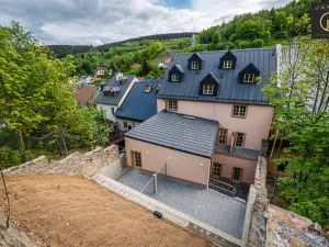 Prodej bytu 2+kk, Jáchymov, náměstí Republiky, 62 m2