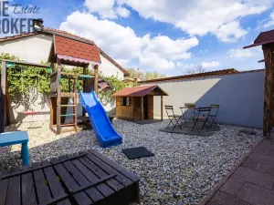 Prodej ubytování, Březí, 157 m2