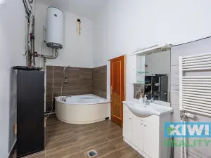 Prodej rodinného domu, Ostrava, Muglinovská, 258 m2