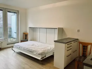 Pronájem bytu 1+kk, Praha, Počernická, 35 m2