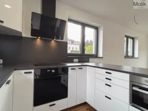 Pronájem rodinného domu, Dubí, Zahradní, 160 m2