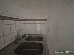 Pronájem výrobních prostor, Praha - Běchovice, Podnikatelská, 595 m2