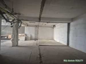 Pronájem výrobních prostor, Praha - Běchovice, Podnikatelská, 595 m2