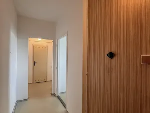 Pronájem bytu 2+1, Olomouc, Řezáčova, 56 m2