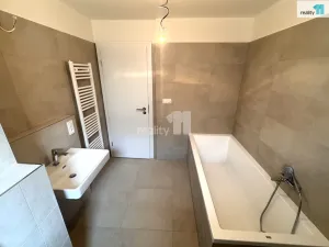 Pronájem bytu 1+kk, Dobřichovice, Pražská, 35 m2