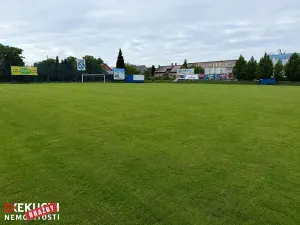 Prodej komerčního pozemku, Hradec Králové, Zahrádkářská, 11327 m2