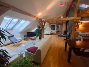 Pronájem bytu 2+kk, Praha, Šeříková, 114 m2