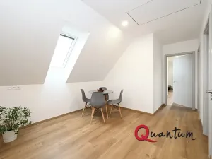 Pronájem rodinného domu, Praha - Holyně, Za Knotkem, 79 m2