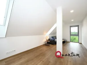Pronájem rodinného domu, Praha - Holyně, Za Knotkem, 79 m2