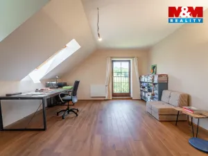 Prodej rodinného domu, Mořina, 240 m2