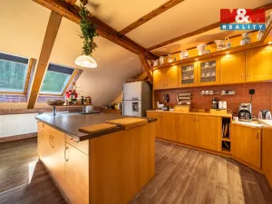 Prodej rodinného domu, Loket, Revoluční, 746 m2