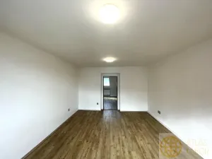 Pronájem bytu 2+kk, Tábor, Erbenova, 60 m2